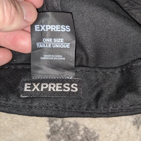 Express hat - Picture 2 of 3
